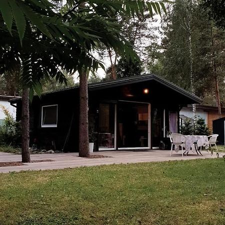 Domek Pod Trzema Kuropatwami Ily Kolo Urli Exterior foto